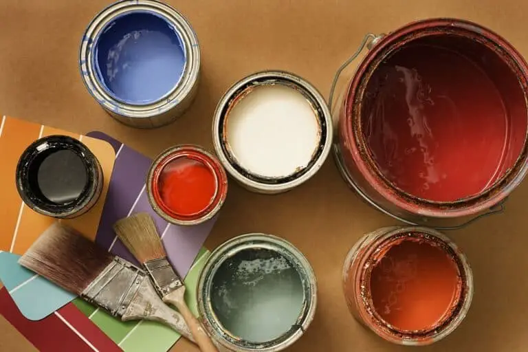 Is Paint Homogeneous or Heterogeneous Mixture? (Helpful Facts)