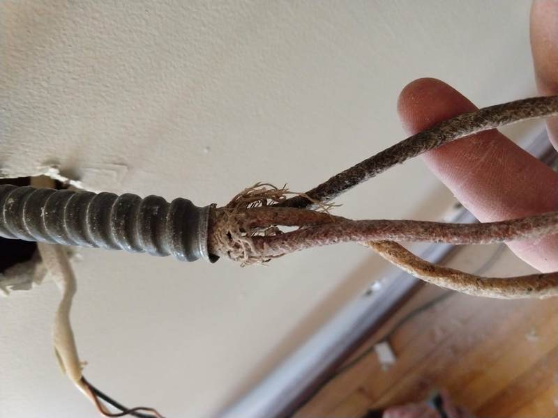 cloth wiring not strong and flexible